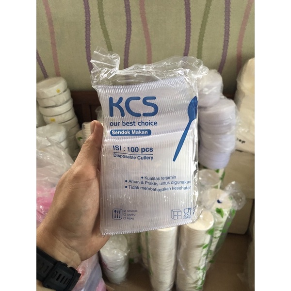 Sendok plastik Tebal isi 100 merk KCS