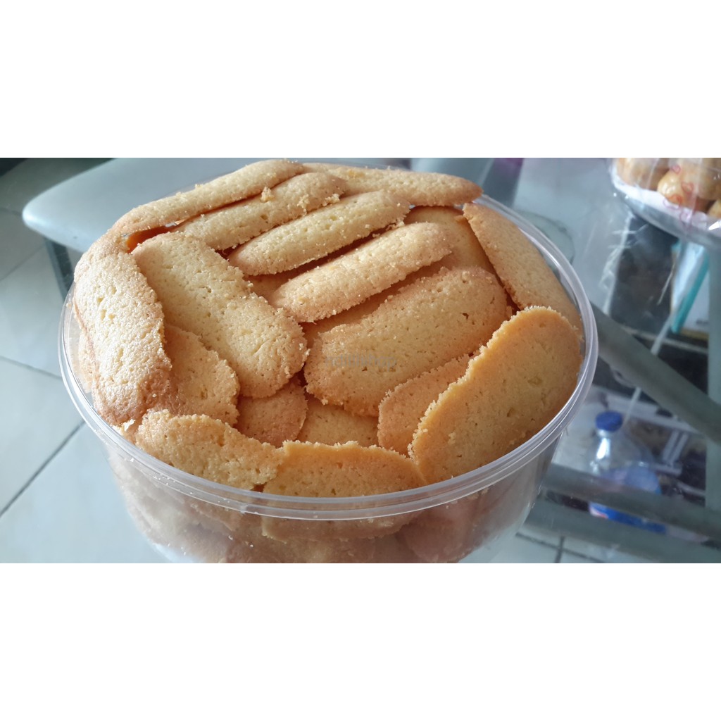 

Kue kering / cookies lidah kucing 250gr