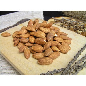 

Raw Almond Natural 500Gr PROMO