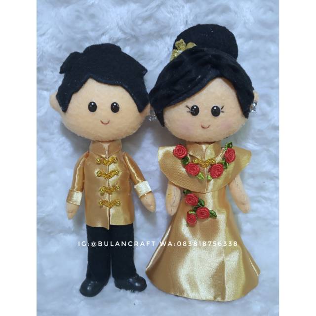 Boneka pengantin cina