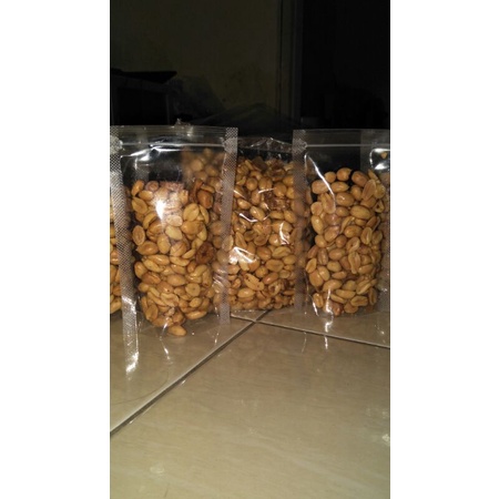 

KACANG BAWANG 250gr