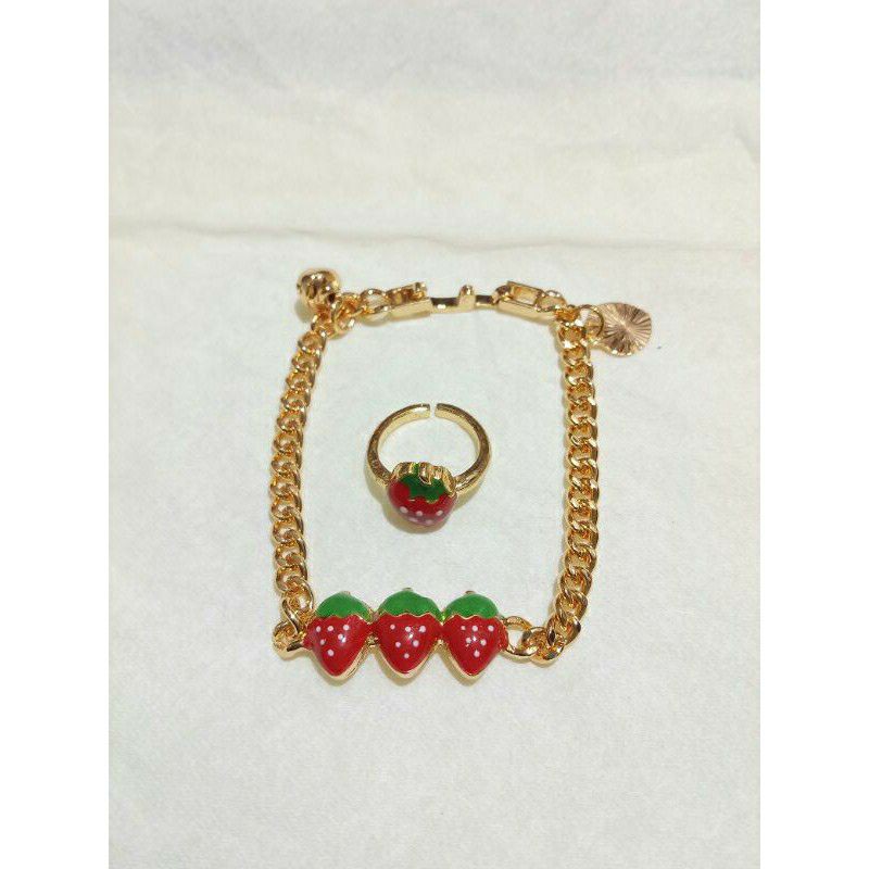 fourfashion set anak gelang+cincin stroberi merah