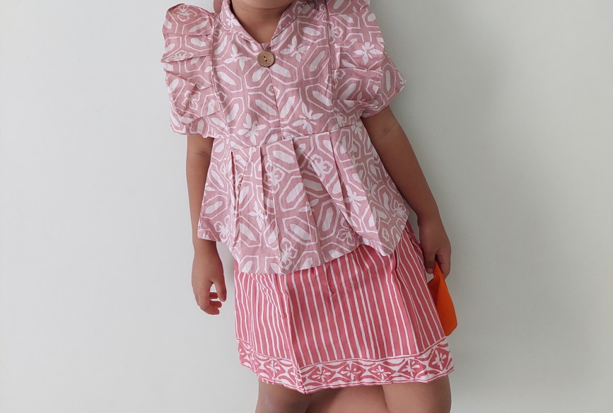 Setelan Batik Anak Aileen