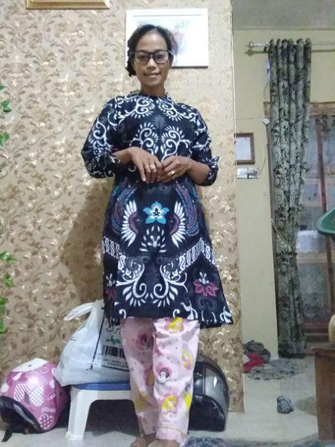 Tunik Batik Wanita Modern
