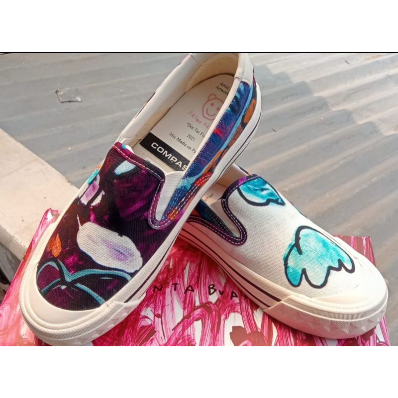 sepatu compass Jason ranti