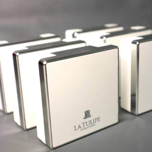 Bedak La Tulipe Two Function Cake Y10, Y15, Y20, Y30, P10, P20, P30 halal