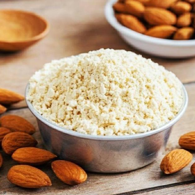 

almonesia almond bubuk repack 1 kg blanched extrafine ---NEW---