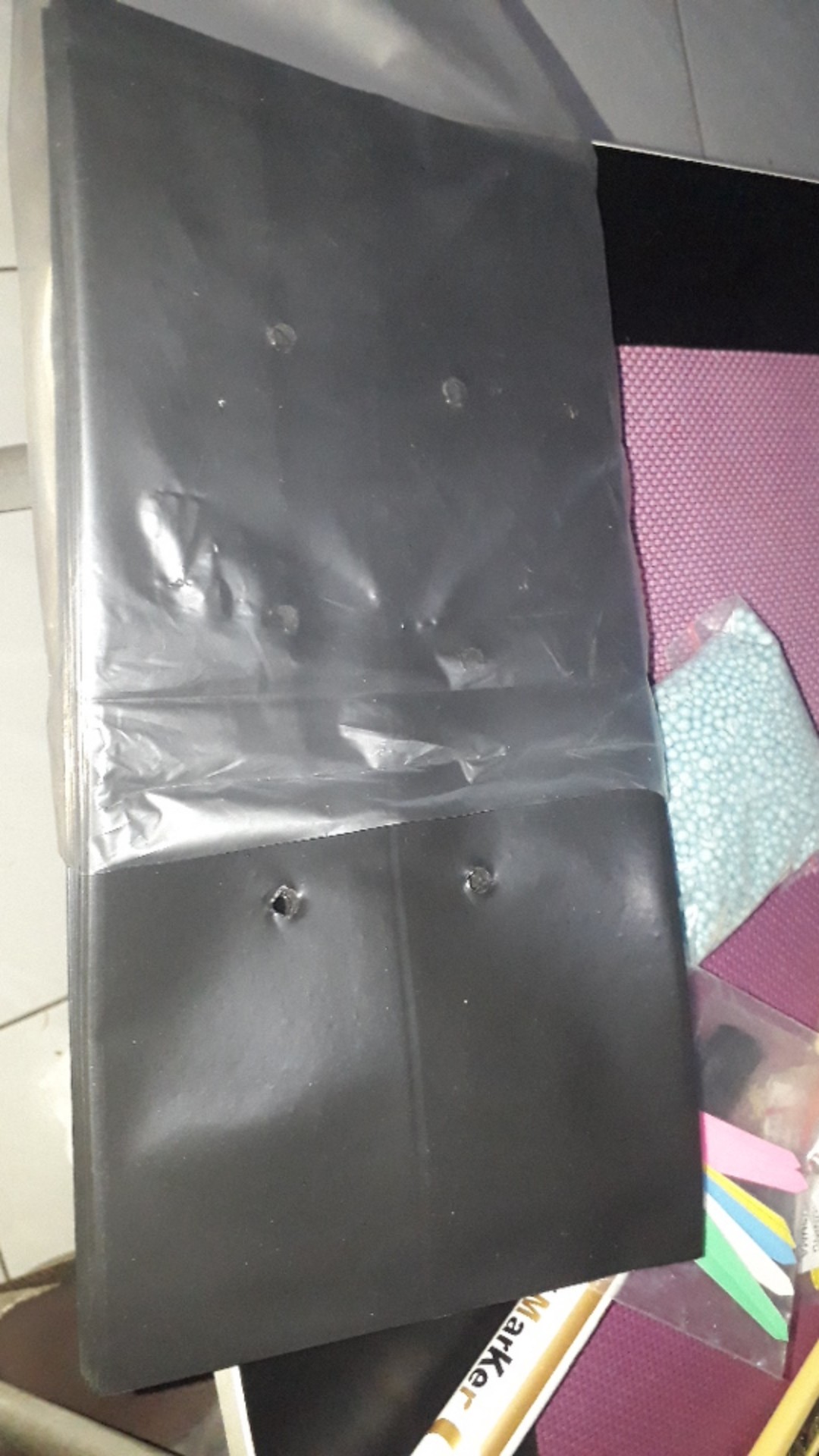 Polibag 25 X 25 Cm 20 Lembar Tebal Kuat