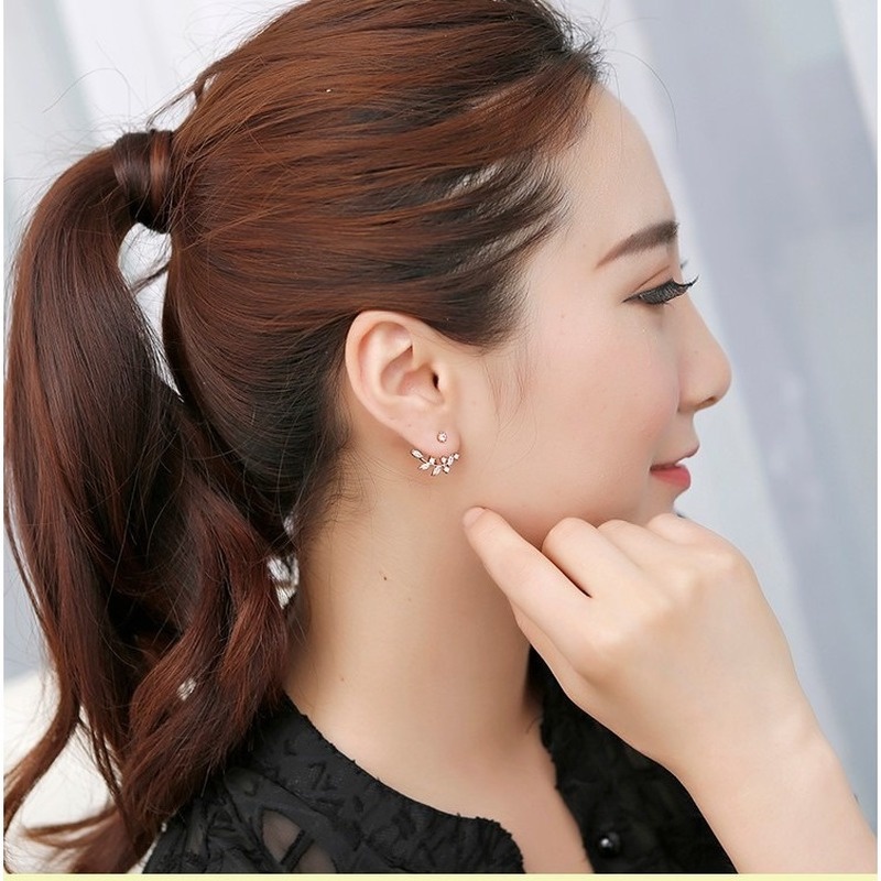 Fashion Street Shooting Leaf Zircon Branch Rear Hanging Rhinestone Leaf Earrings