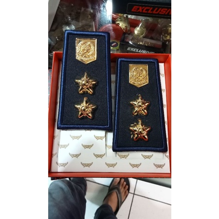 pangkat lurah PDh untuk baju putih