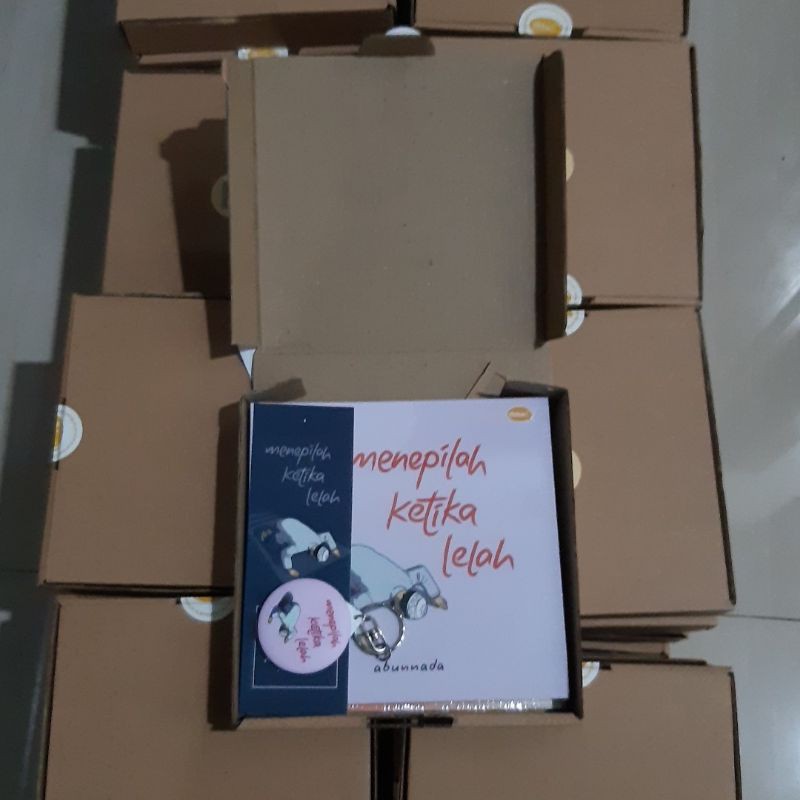 Komik Abunnada Menepilah Ketika Lelah dan Topi Merah Yang Sombong Buku Islami Abu Abun Nada