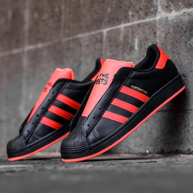 SEPATU ADIDAS SUPERSTAR LACELESS FROM THE COURT TO THE STREET FULLBLACK ORANGE