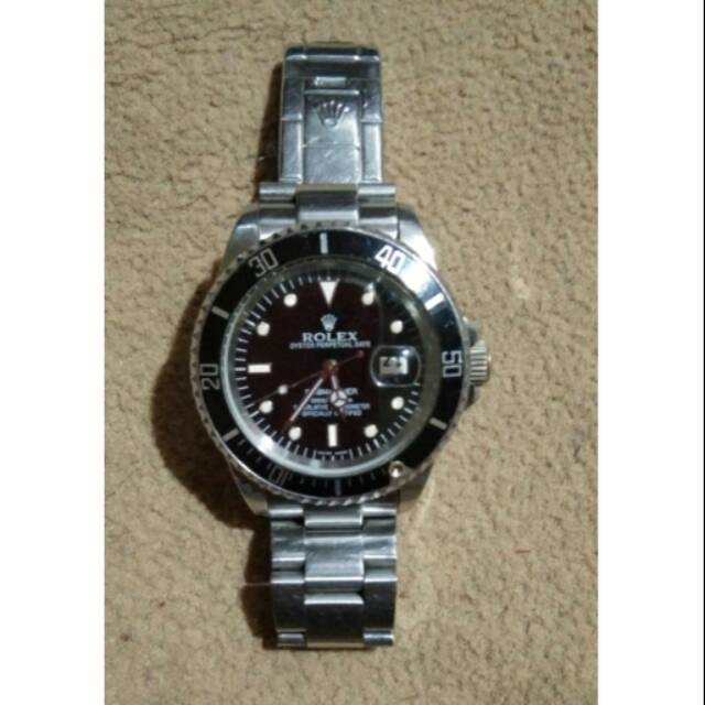 Jam tangan Rolex submarine