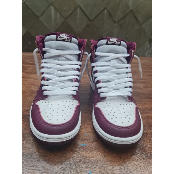 Preloved Nike Air Jordan 1 High Bordeaux Original