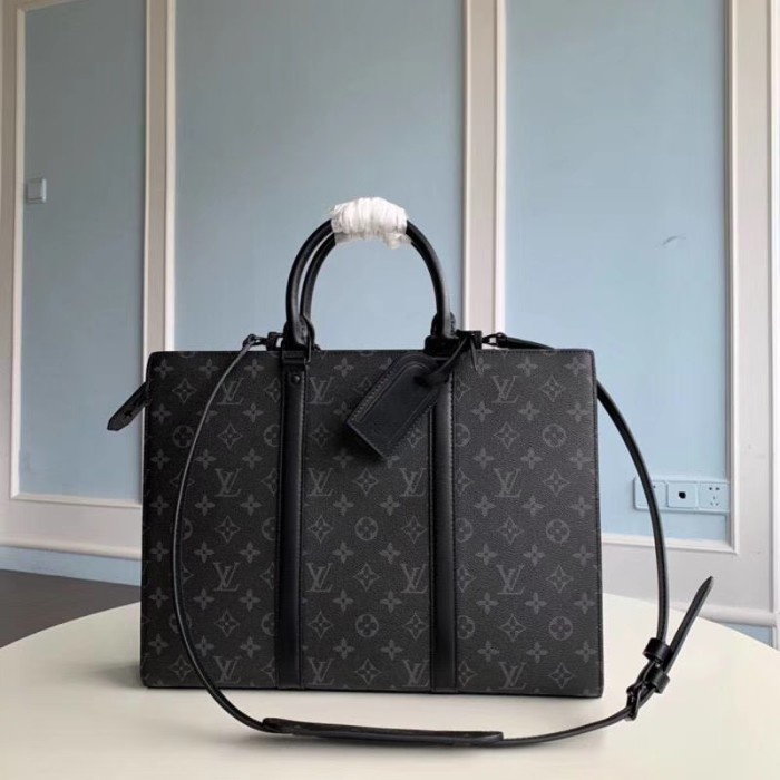 Tas Louis Vuitton AR2189 Masenger Bags, Fesyen Pria, Tas & Dompet , Tas  Kantor di Carousell