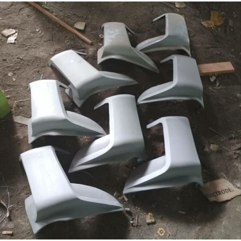 Pipi Canter Bahan Plat