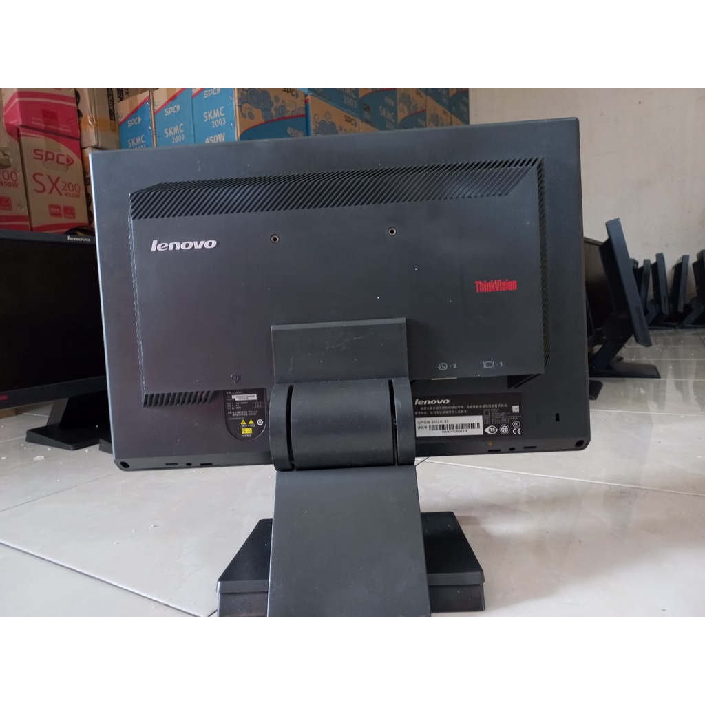 ThinkVision L197 Monitor LCD LENOVO 19 inch wide screen