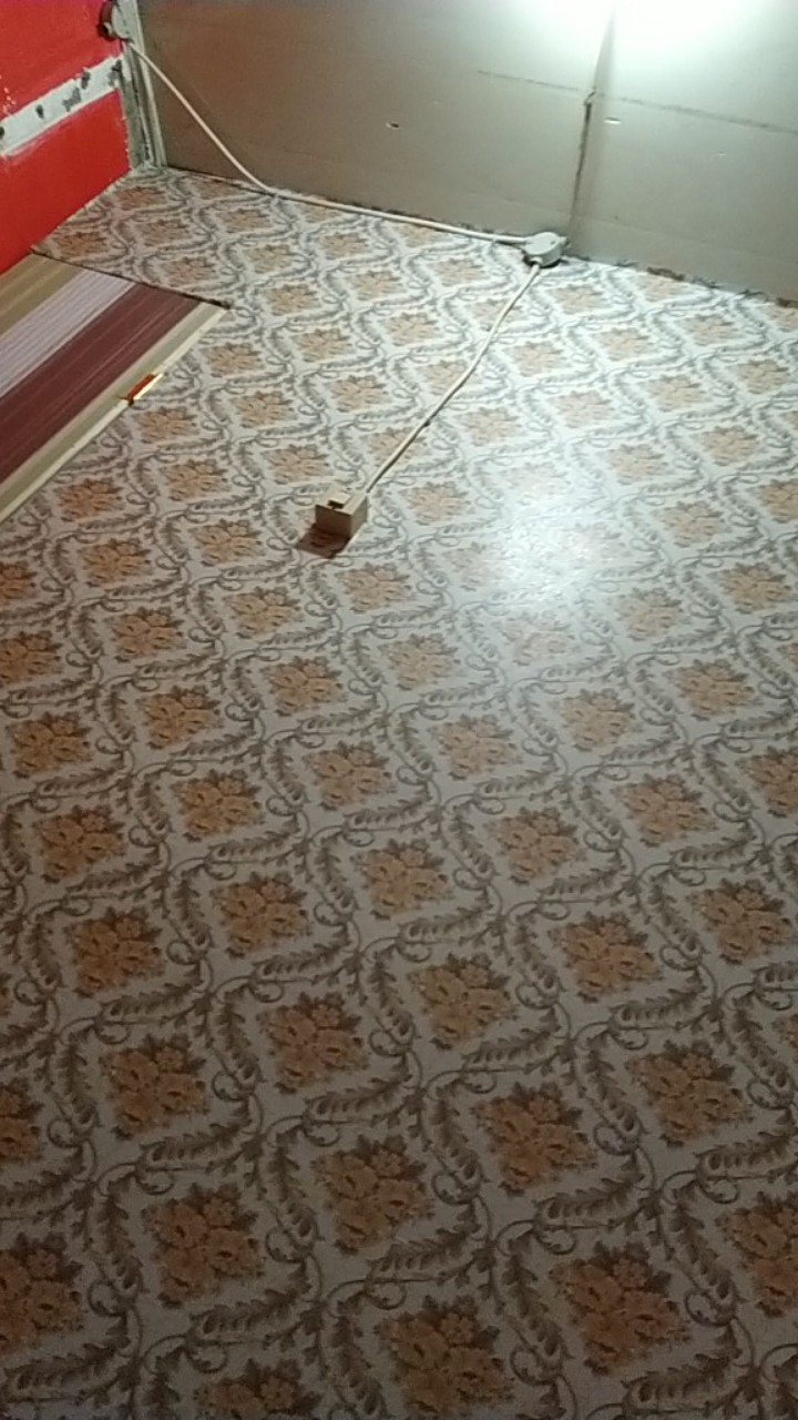 Teko Air Listrik 2,1 Liter Lion Star