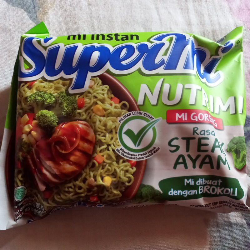 supermi mie instan nutrimi rasa steak ayam