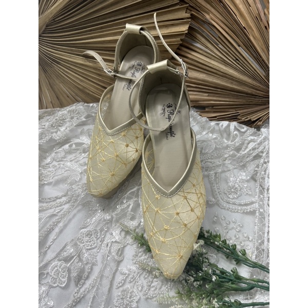 sepatu wanita wedding Laima tali gold 9cm tahu