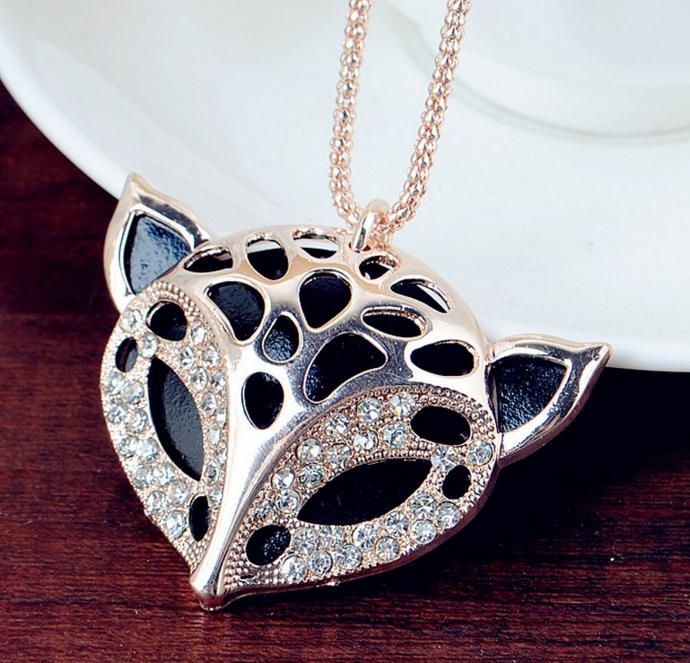 Kalung Rantai Liontin Kepala Rubah Kristal