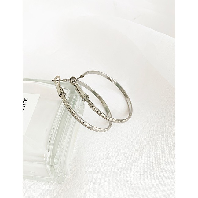 LRC Anting tusuk Fashion Alloy Circle Studs