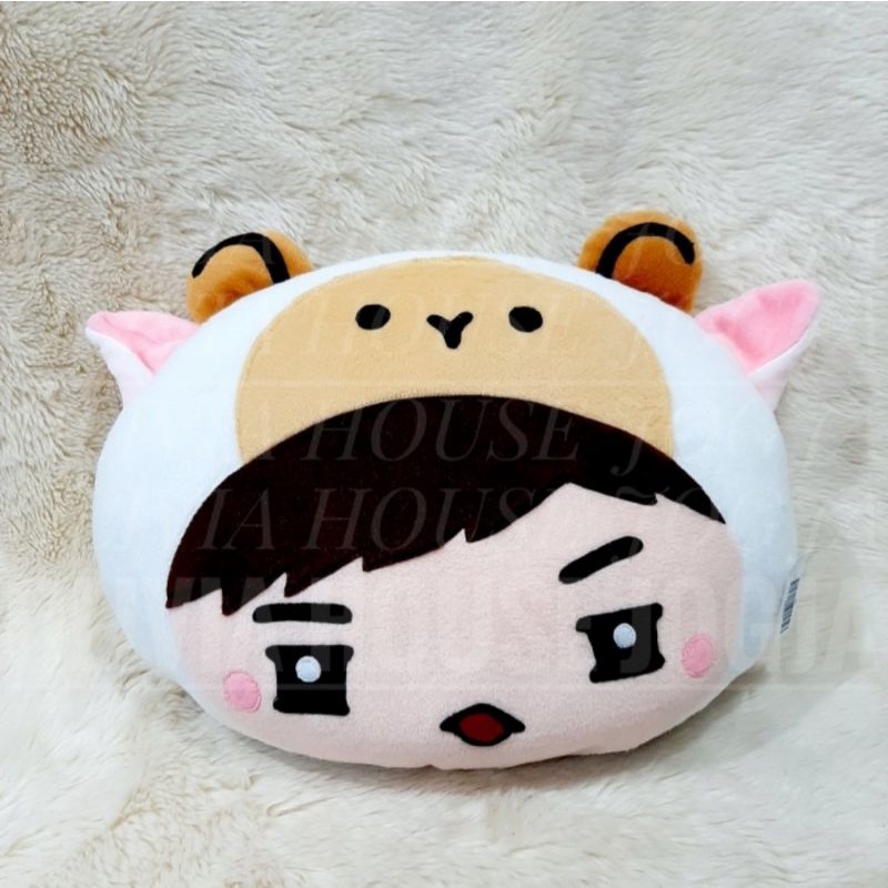 Bantal EXO Lay Domba Putih Bantal Lay Domba Bantal Lay EXO Domba Putih