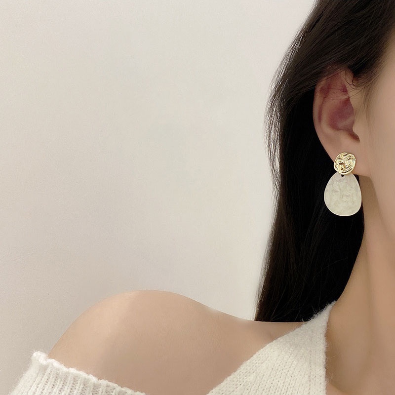 Anting S925 Silver Needle Warna Kopi Resin Gaya Retro Perancis