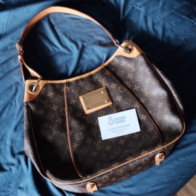 Tas Wanita Louis Vuitton (LV) KW Preloved / Second