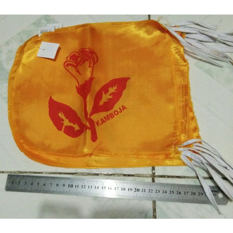 

ATRIBUT BENDERA TONGKAT REGU KEGIATAN PRAMUKA KAIN SABLON KUNING OREN GAMBAR LAMBANG CEWEK FLORA BUNGA TANAMAN ANYELIR MELATI PADI TEROMPET SERUNI SEDAP SAKURA NUSA DAHLIA LELI FLAMBOYAN ASOKA KENANGA KAMBOJA TERATAI KEMBANG MURAH PTK JKT