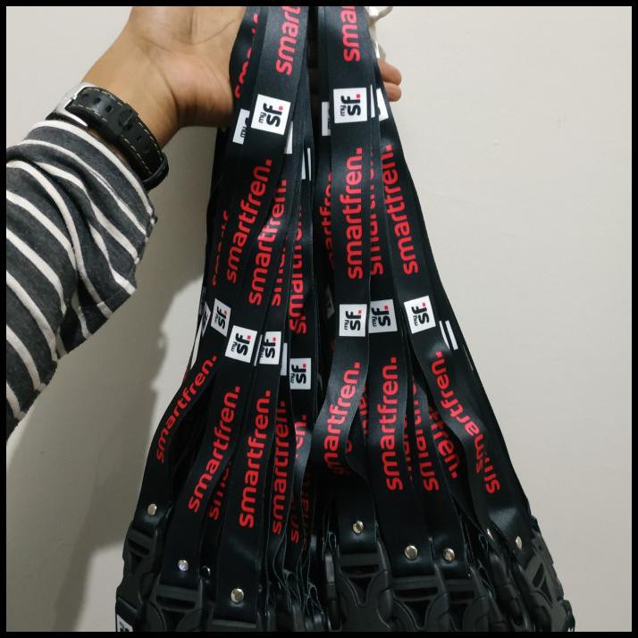 

Tali Lanyard Id Card Smartfren Digital Printing - Hitam