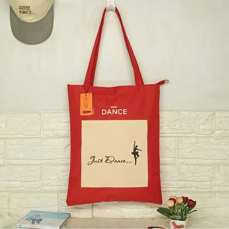 TOTEBAG WANITA TOTE BAG RESLETING KANVAS BISA CUSTOM POLOS dan SABLON SEMINAR ULANG TAHUN DLL