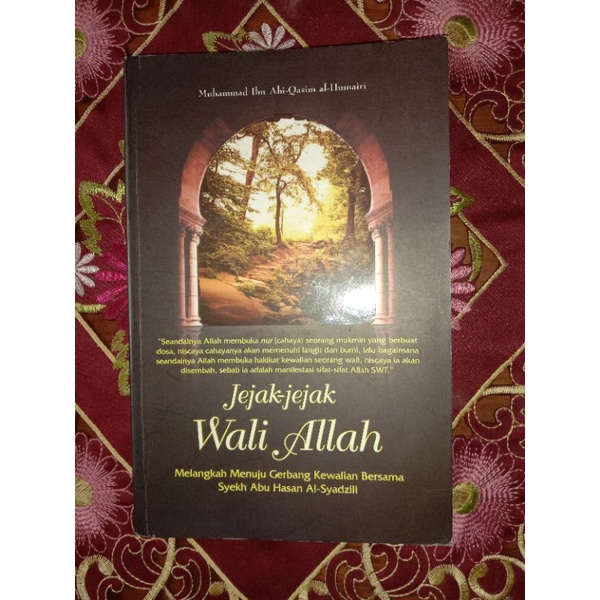 BUKU BEKAS. BACAAN ISLAMI. Jejak-jejak Wali Allah