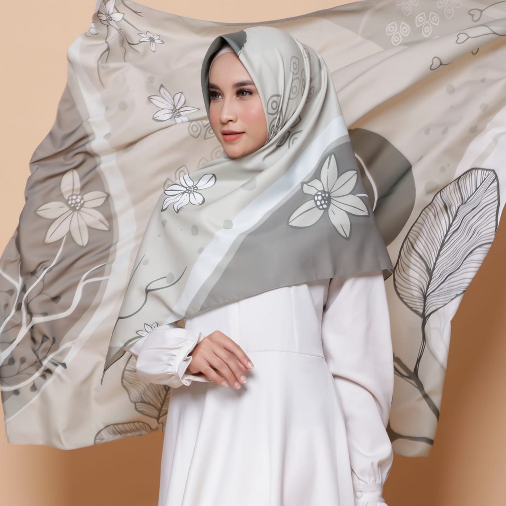 KERUDUNG SEGI EMPAT PRINTING MOTIF JILBAB SEGIEMPAT HIJAB SEGIEMPAT SCARF FEMINA