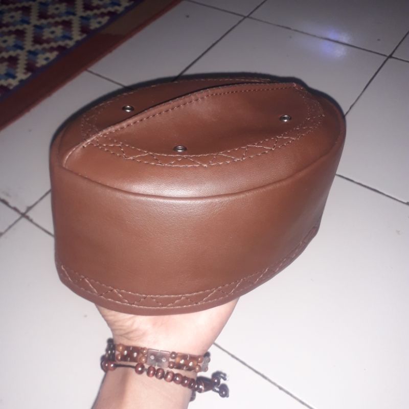 peci songkok ,peci kulit,peci kulit asli,kopiah songkok