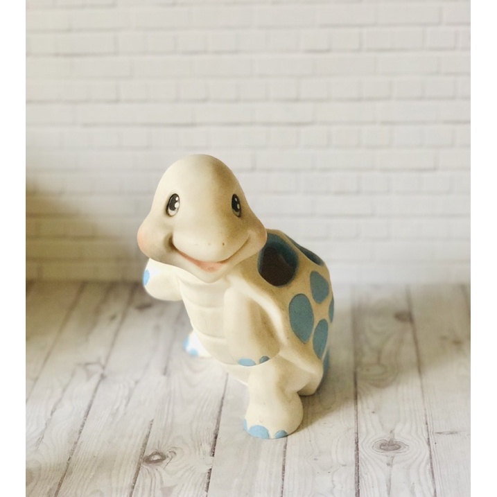 

Tempat/Pensil/karakter/kurakuracute