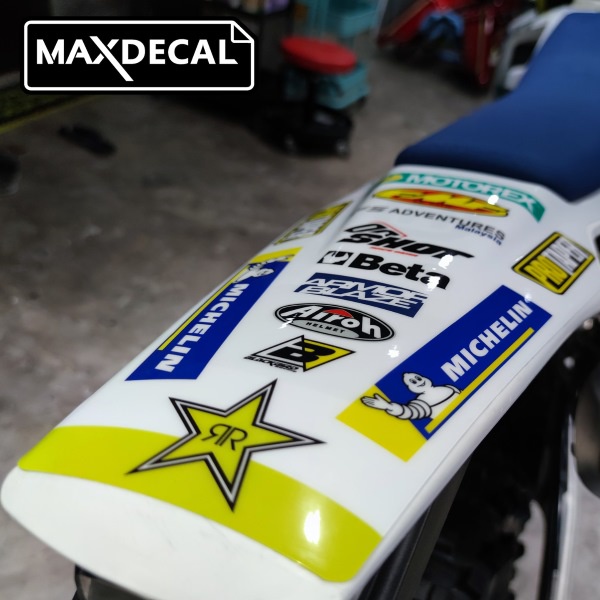 

[ROLL] MAXDECAL VPF500 Laminasi Tebal HIGH GLOSSY Lebar 127cm Clear Vinyl Cold Lamination Film