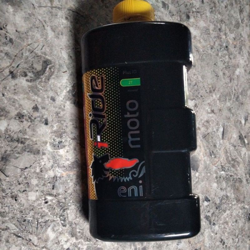 Oli Samping Agip i-Ride moto eni 2T