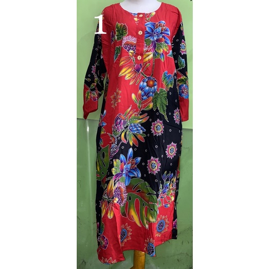 DASTER PENDEK LENGAN 3/4 LD 115CM KENCANA UNGU LABEL BIRU-1