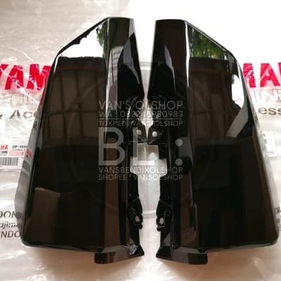 Panel Body Depan Atas Lampu Sein Nmax kanan kiri original