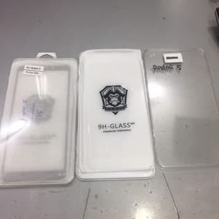 Redmi 5 Tempered Glass Full Layar 5D Hitam Sama Putih