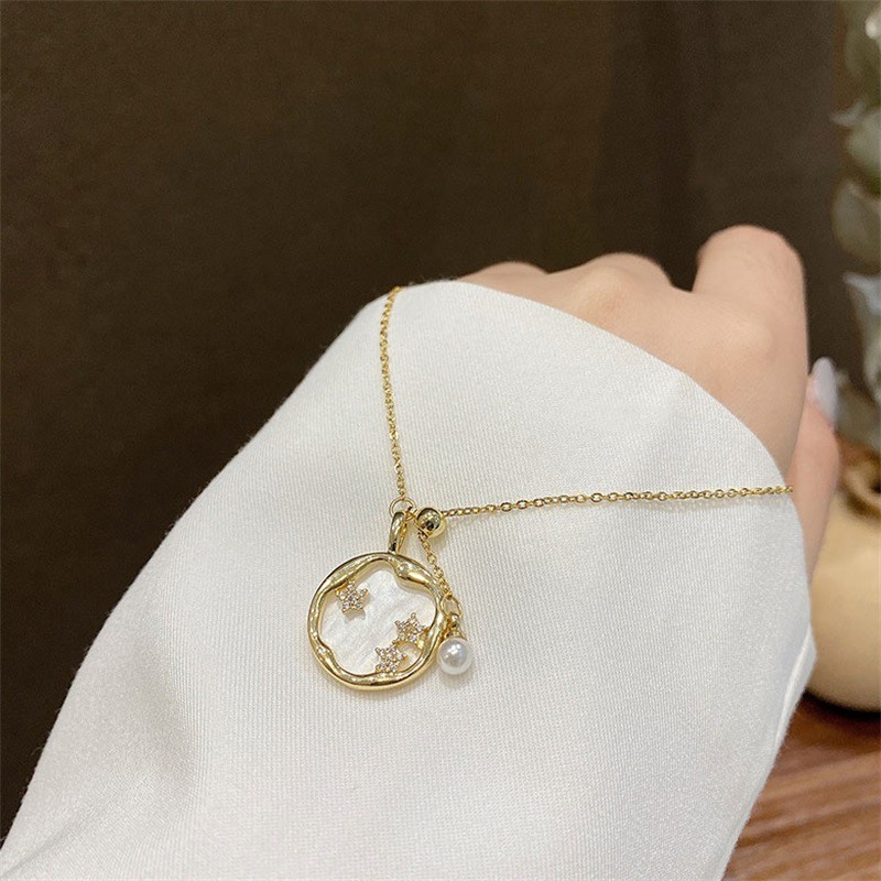 Kalung Rantai Klavikula Hias Liontin Mutiara Gaya Simple