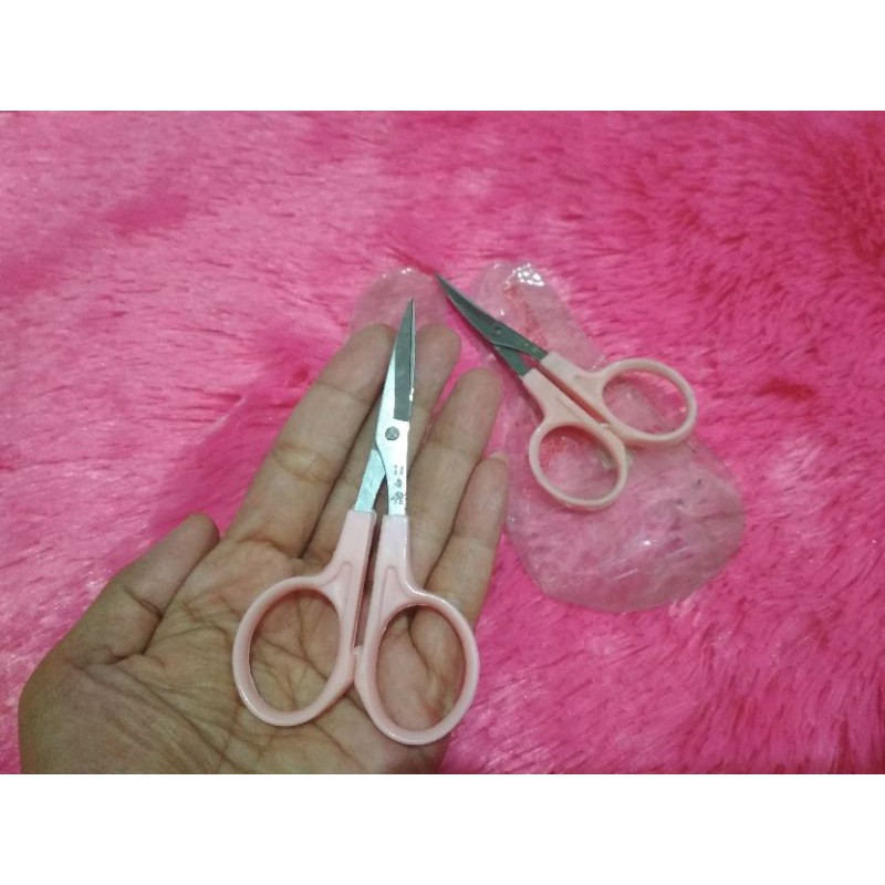 

gunting bengkok/gunting bordir/gunting kertas/gunting melengkung kecil/gunting pola