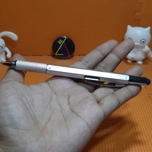 

Pulpen Multifungsi 6 in 1