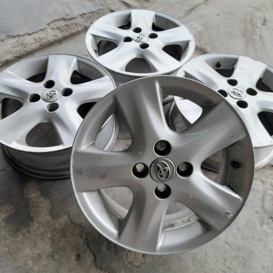 Pelek-Velg Aja Oem Mobil Yaris Palang 5 Ring 15 Pcd 4x100