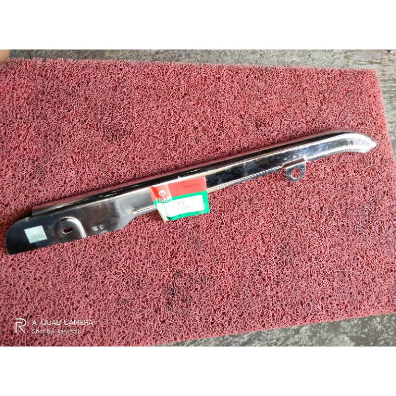 katengkas tutup rantai Suzuki rc80 rc100 awal rc dk spirit awal arm gepeng BUKAN ARM KOTAK