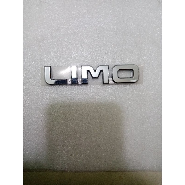 Emblem LIMO tulisan emblem pintu bagasi vios taxi original
