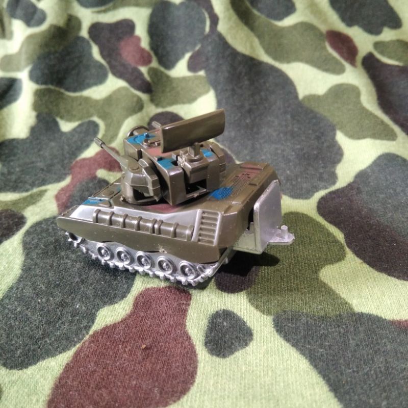 Model kit Tank Jerman Flakpanzer Gepard Miniatur Tank Anti Air Assault Rakit Mainan Jadul Combat Dio