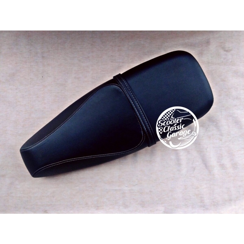 Jok Vespa New PX Original Impor. sangat empuk. Bawahan Plastik