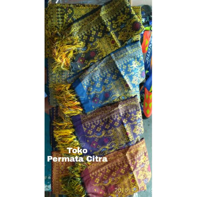Kain Bahan Songket Motif Batik Dayak Kaltim Indonesia